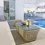 Paradisia *
