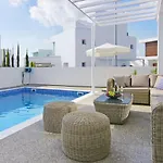 Villa Paradisia