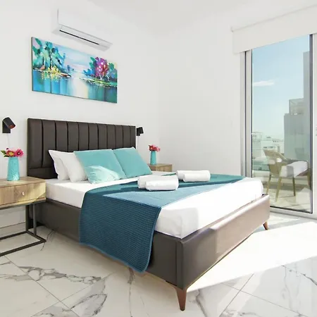 Paradisia أيا نابا