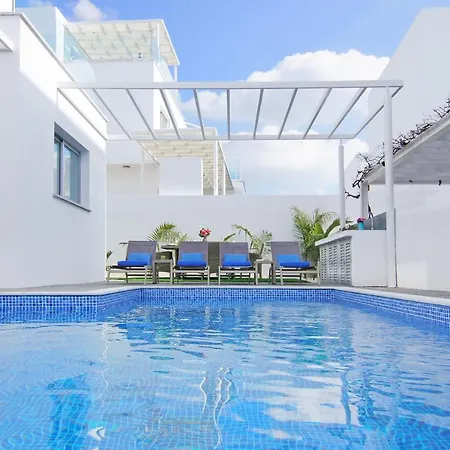 Paradisia Villa